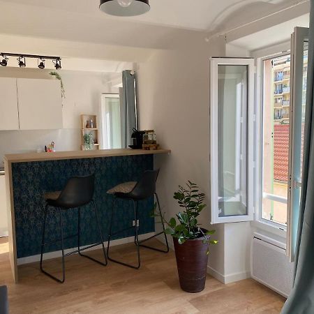 Appartement Studio Le Rocher, Menton Extérieur photo