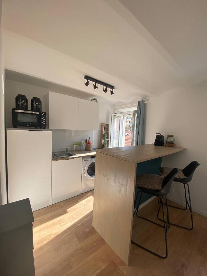 Appartement Studio Le Rocher, Menton Extérieur photo